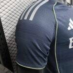 Replica Maglia Real Madrid Away 25/26 versione Player